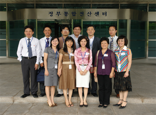 �ܱ����� ������, ���ѹα� �������� ��������ü�迡 �߰ſ� ����