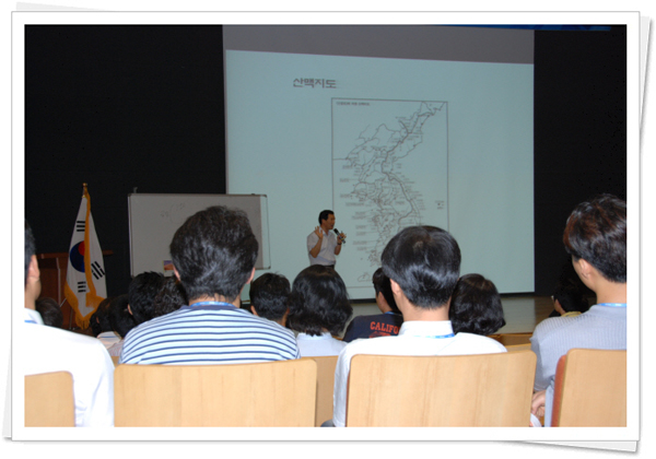 ������ ����� ��ȭ���� Ư�� �ǽ�